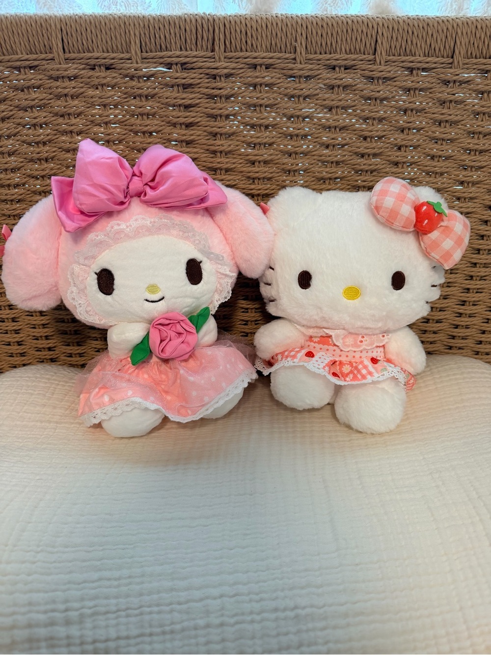 Sanrio Pink My Melody & Hello Kitty Plush Pair